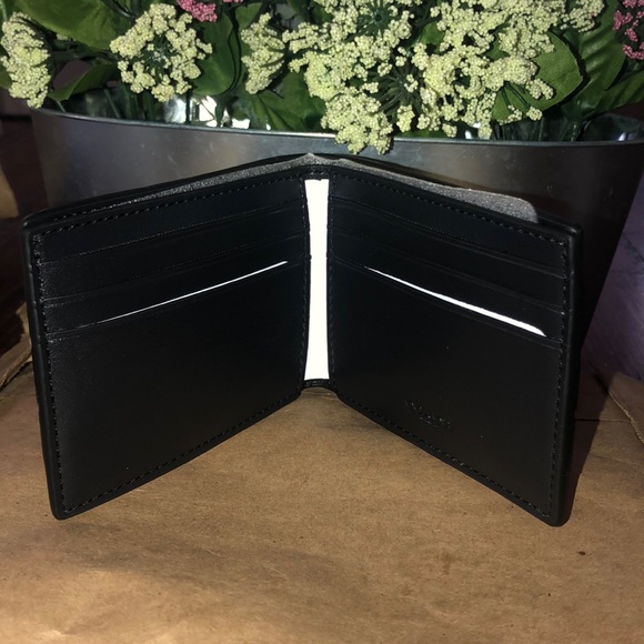 Wallet - Picture 4 of 6